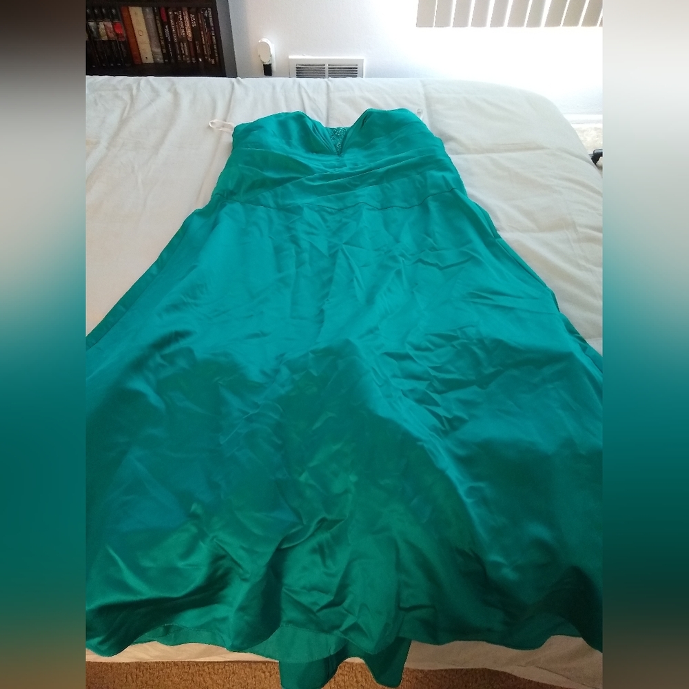 David's Bridal Size 22 Jade Bridesmaid Strapless Dress